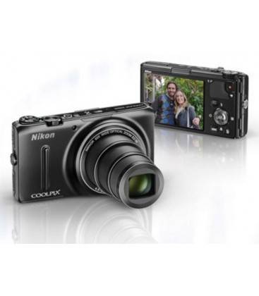 NIKON COOLPIX S9500 CON FUNDA