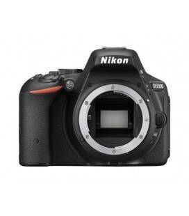 NIKON D5500 CUERPO (EN CAJA DE KIT)