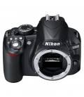 NIKON D3300 + AF-P 18-55DX + TRIPODE + FUNDA + EBOOK