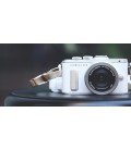 OLYMPUS PEN E-PL8 + 14-42MM EZ PANCAKE - BLANCO